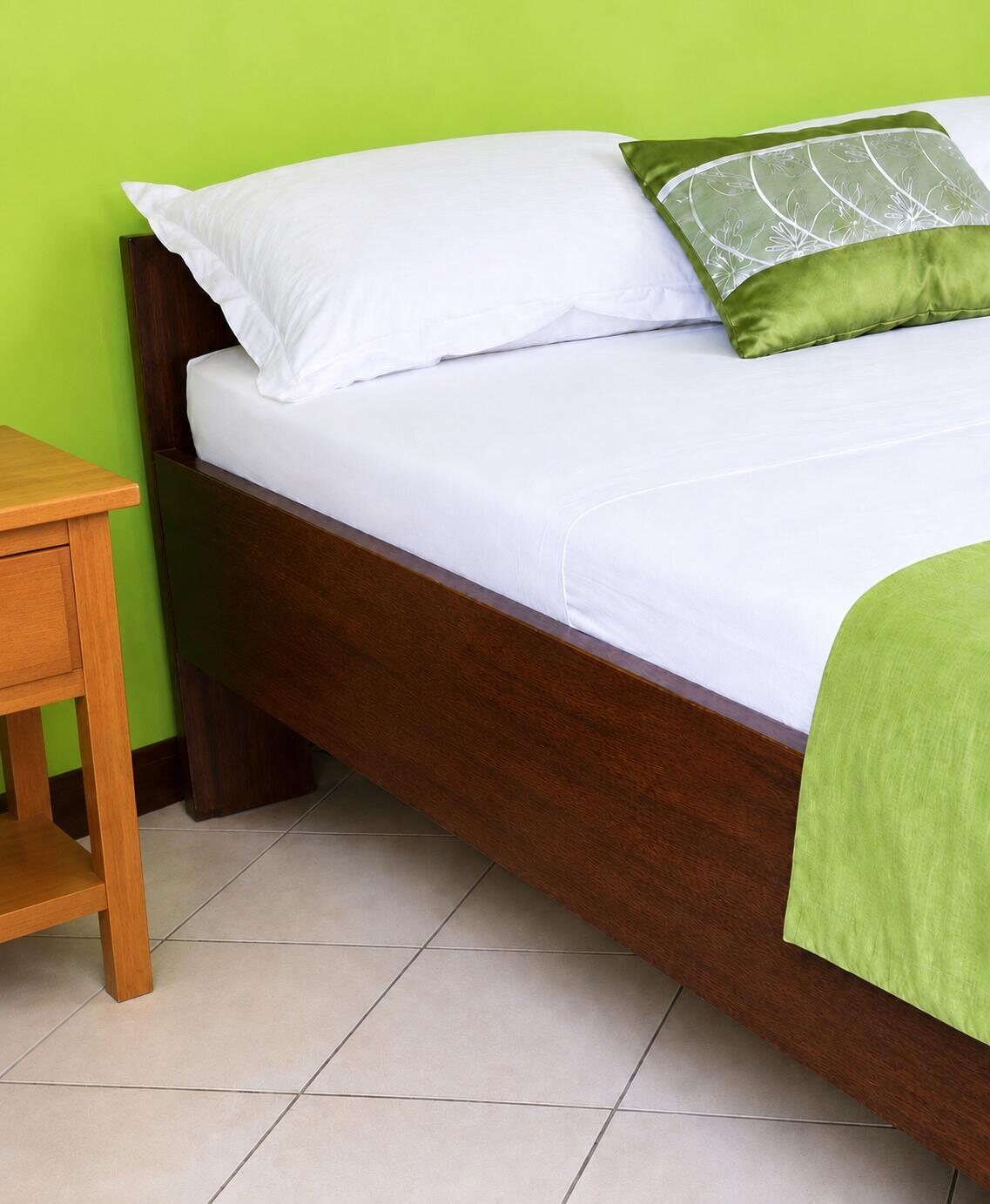 Chambre verte de l’Hôtel Fleuri à Toamasina